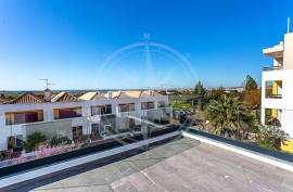 4 Bedroom Tavira family villa with private pool and garage