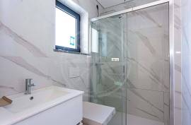 4 Bedroom Tavira family villa with private pool and garage