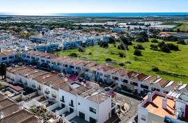 4 Bedroom Tavira family villa with private pool and garage