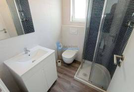 Renovated 2+1 bedroom apartment with private pool- Albufeira