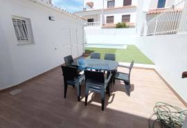 Renovated 2+1 bedroom apartment with private pool- Albufeira