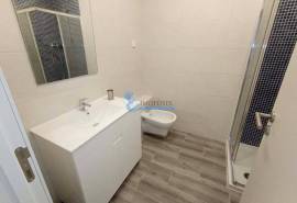 Renovated 2+1 bedroom apartment with private pool- Albufeira