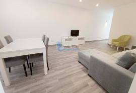 Renovated 2+1 bedroom apartment with private pool- Albufeira