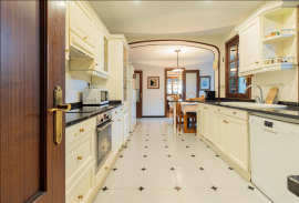 Luxury 5 Bed Villa For Sale In Pamplona-Cendea de Cizur Navarra