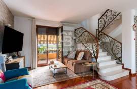 Excellent 3 Bed Terraced House for Sale In MOLA DI BARI Puglia