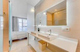 Luxury 2 Bed Apartment for Sale in Las Olas Complex Palm Mar Tenerife, Spain