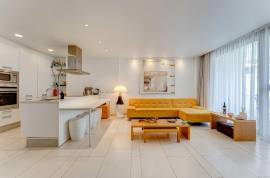 Luxury 2 Bed Apartment for Sale in Las Olas Complex Palm Mar Tenerife, Spain