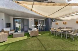 Luxury 2 Bed Apartment for Sale in Las Olas Complex Palm Mar Tenerife, Spain