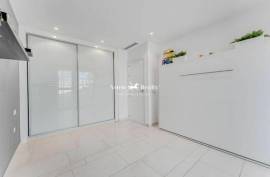 Luxury 2 Bed Apartment for Sale in Las Olas Complex Palm Mar Tenerife, Spain