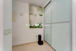 Luxury 2 Bed Apartment for Sale in Las Olas Complex Palm Mar Tenerife, Spain