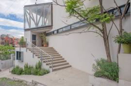 Luxury Glass House With 2 Bed Apartment & Studio For Sale In San Miguel de Allende