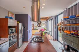 Luxury Glass House With 2 Bed Apartment & Studio For Sale In San Miguel de Allende