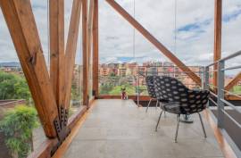 Luxury Glass House With 2 Bed Apartment & Studio For Sale In San Miguel de Allende