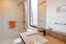 Luxury Glass House With 2 Bed Apartment & Studio For Sale In San Miguel de Allende
