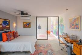 Luxury Glass House With 2 Bed Apartment & Studio For Sale In San Miguel de Allende