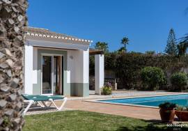 Single Storey Villa With Pool In Praia da Luz