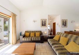 Single Storey Villa With Pool In Praia da Luz