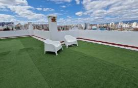 2 Bedroom Apartment | Renovated | Portimão Marina View