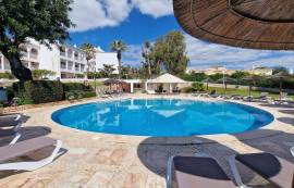Apartment T0+1 | Tourist License | Swimming Pool | tennis court | Praia da Rocha