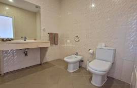 Apartment T0+1 | Tourist License | Swimming Pool | tennis court | Praia da Rocha