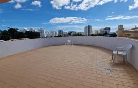 Apartment T0+1 | Tourist License | Swimming Pool | tennis court | Praia da Rocha