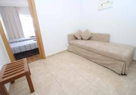 Apartment T0+1, walking distance to Praia do Vau, with elevator