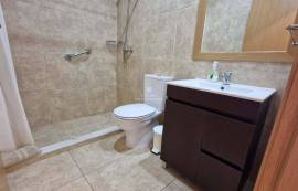 Apartment T0+1, walking distance to Praia do Vau, with elevator
