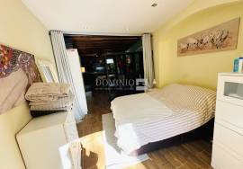 Loft/Studio with charm and design in the Born area