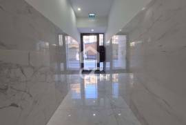 Excellent 2 bedroom apartment with terrace in the city center for rent.