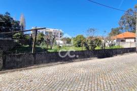 Building Land – 510m² in Vila Nova da Telha, Maia