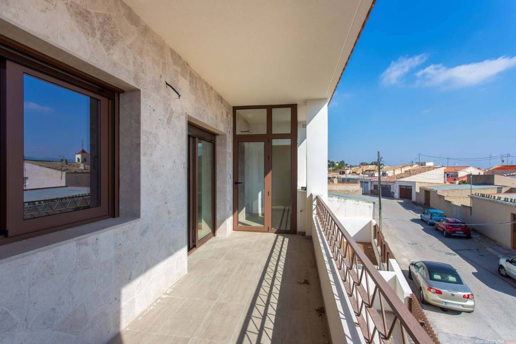Modern property in Hondón de las Nieves
