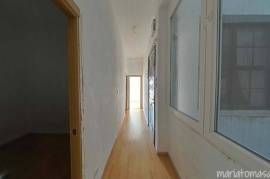 Offer for sale of apartment in Miraflores Avenue.
