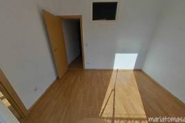 Offer for sale of apartment in Miraflores Avenue.