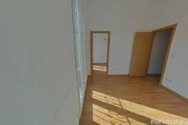 Offer for sale of apartment in Miraflores Avenue.