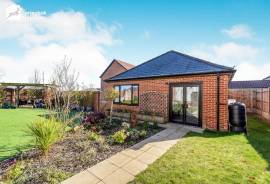 4 bedroom, Detached house for sale