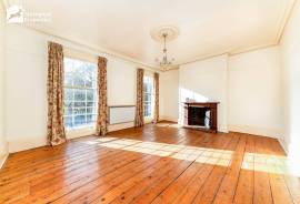 4 bedroom, Terraced House for sale