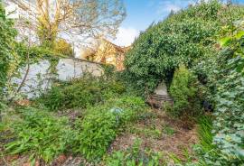 4 bedroom, Terraced House for sale
