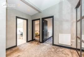 4 bedroom, Detached house for sale