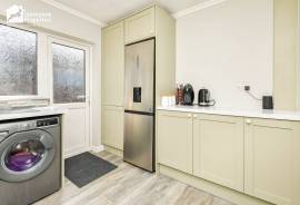 3 bedroom, Detached bungalow for sale
