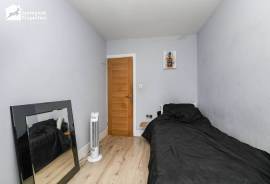3 bedroom, Semi-detached house for sale