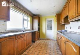 3 bedroom, Detached bungalow for sale