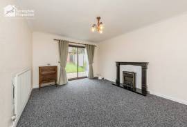 2 bedroom, Bungalow for sale