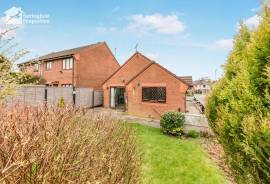 2 bedroom, Bungalow for sale