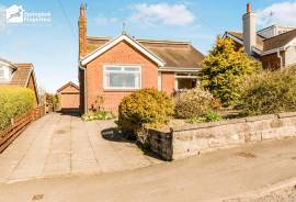 4 bedroom, Bungalow for sale