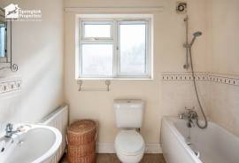 2 bedroom, Bungalow for sale