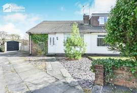 2 bedroom, Semi-detached bungalow for sale