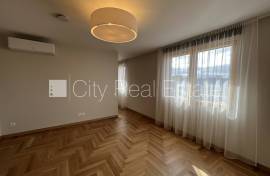 Detached house for rent in Riga district, 180.00m2