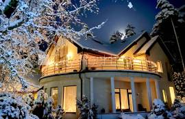 Detached house for sale in Riga district, 420.00m2