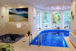 Detached house for sale in Riga district, 420.00m2