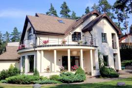 Detached house for sale in Riga district, 420.00m2